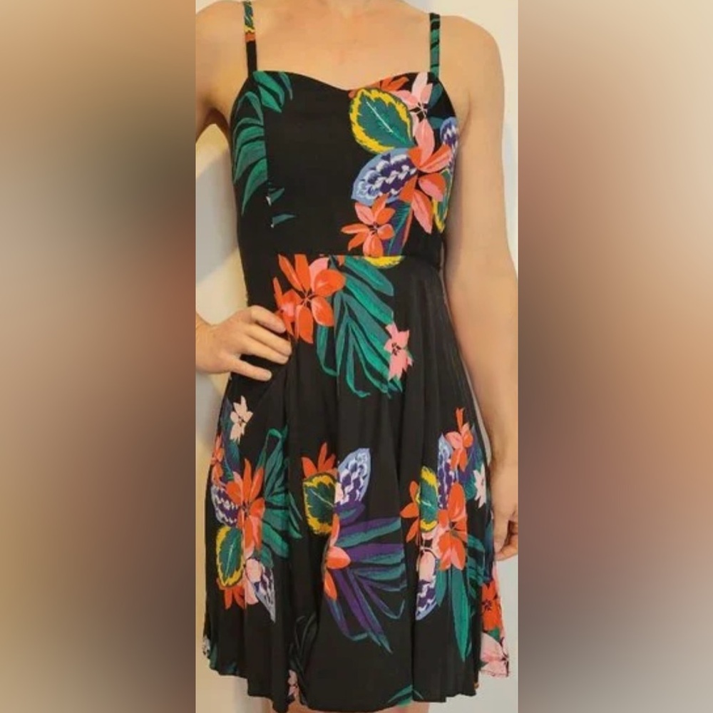 OLD NAVY Women Large  Navy‎ Black Tropical Bold Colorful Floral Sun Dress "Cami"